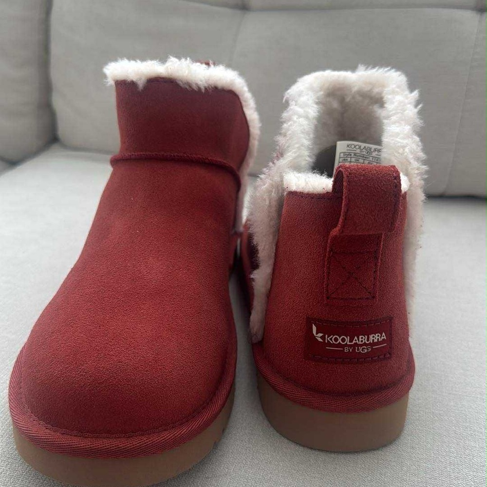 Koolaburra by UGG Red Boots with Plush Lining